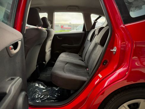 Used 2013 Honda Fit image 12