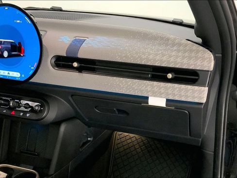 Used 2025 MINI Cooper S image 23