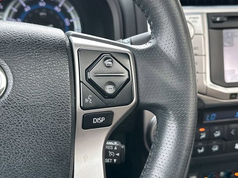 Used 2018 Toyota 4Runner Limited image 33