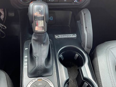 Used 2024 Ford Bronco Big Bend AWD/4WD image 16