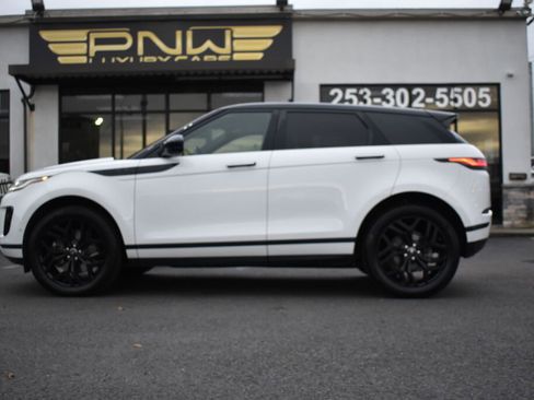 Used 2020 Land Rover Range Rover Evoque SE image 12