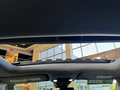Certified 2025 Acura ADX AWD image 19