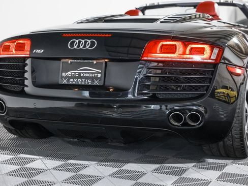 Used 2011 Audi R8 V8 image 9