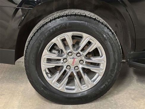 Used 2023 GMC Yukon SLT image 12