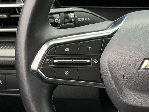 Certified 2025 Chevrolet Traverse LT image 13