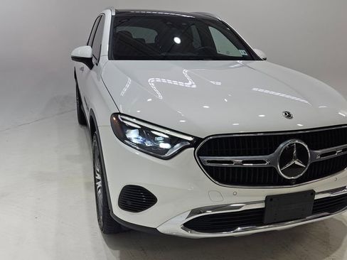 Used 2023 Mercedes-Benz GLC 300 GLC 300 image 12