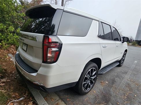 Used 2023 Chevrolet Tahoe LT w/ Luxury Package image 8
