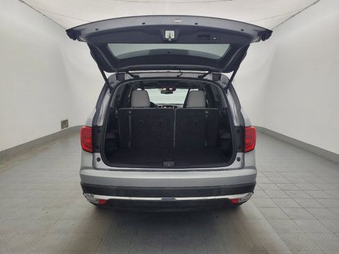 Used 2018 Honda Pilot Touring image 29