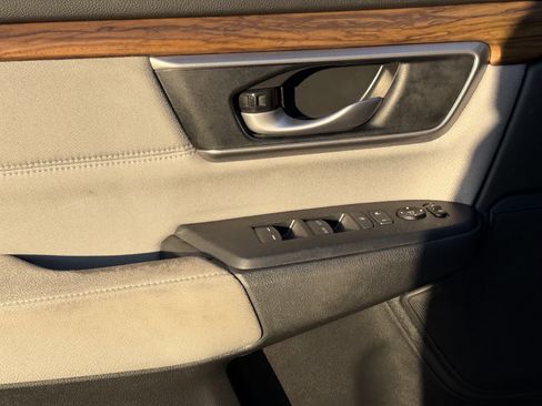 Certified 2019 Honda CR-V EX image 10