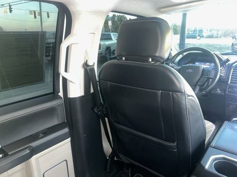Used 2020 Ford F350 Limited image 40