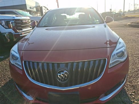 Used 2014 Buick Regal Premium w/ Driver Confidence Package #1 image 2