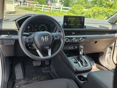 Used 2026 Honda CR-V EX image 12
