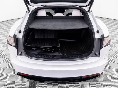 Used 2022 Tesla Model S image 27
