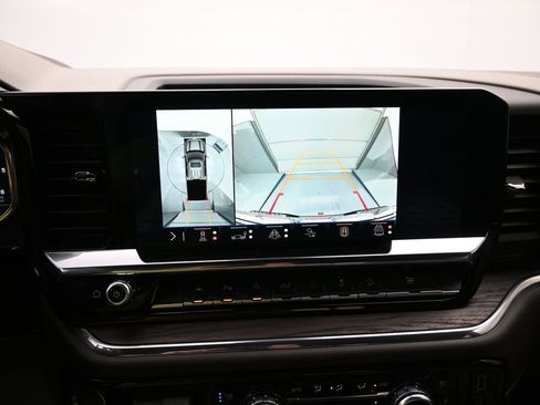 Used 2025 GMC Sierra 1500 SLT w/ SLT Premium Plus Package image 19