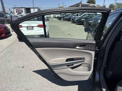 Used 2008 Honda Accord EX image 9