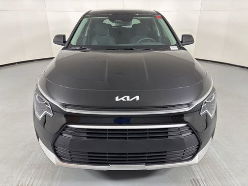 New 2026 Kia Niro LX FWD image 3