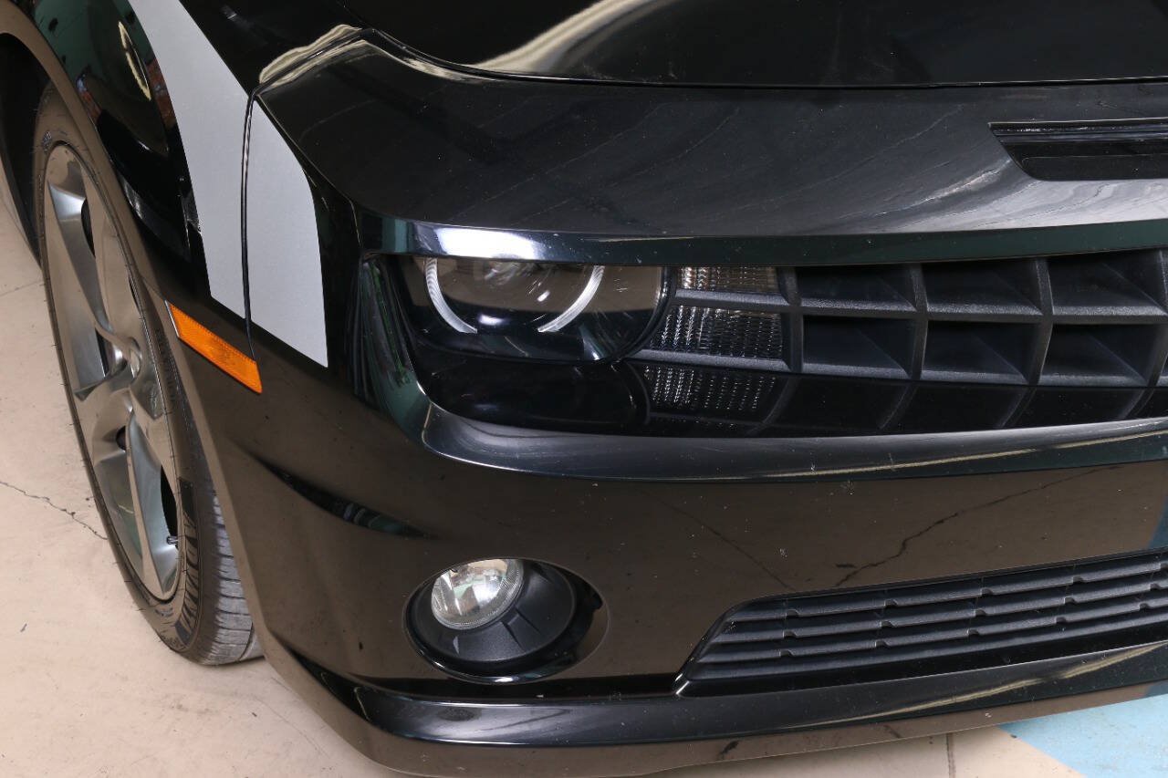 Used 2013 Chevrolet Camaro SS w/ RS Package RWD image 13
