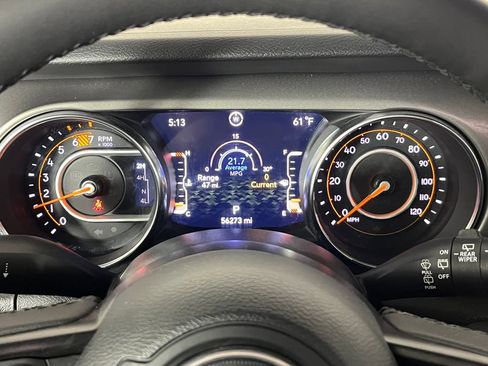 Used 2023 Jeep Wrangler Sport AWD/4WD image 15