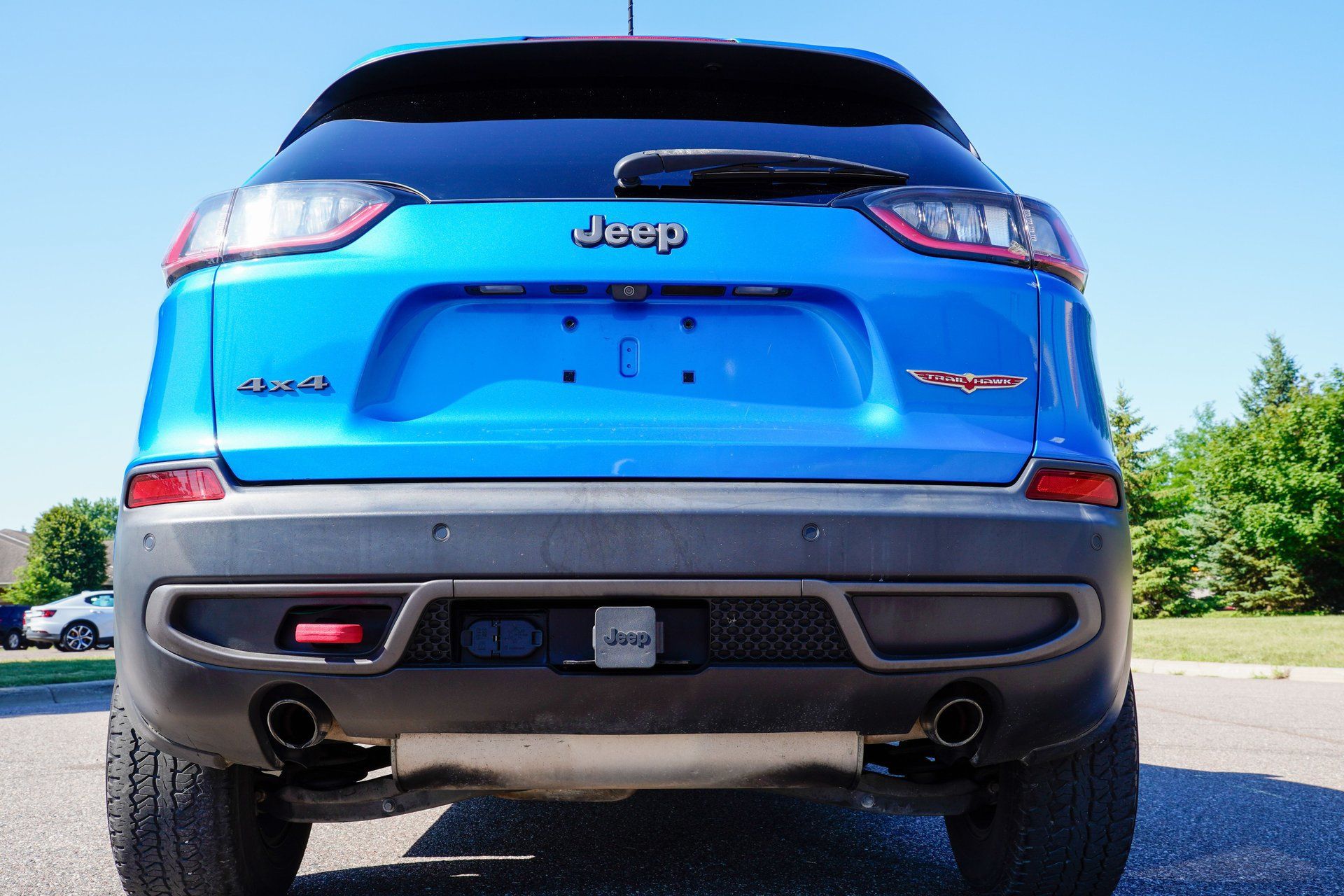 Used 2019 Jeep Cherokee Trailhawk AWD/4WD image 37