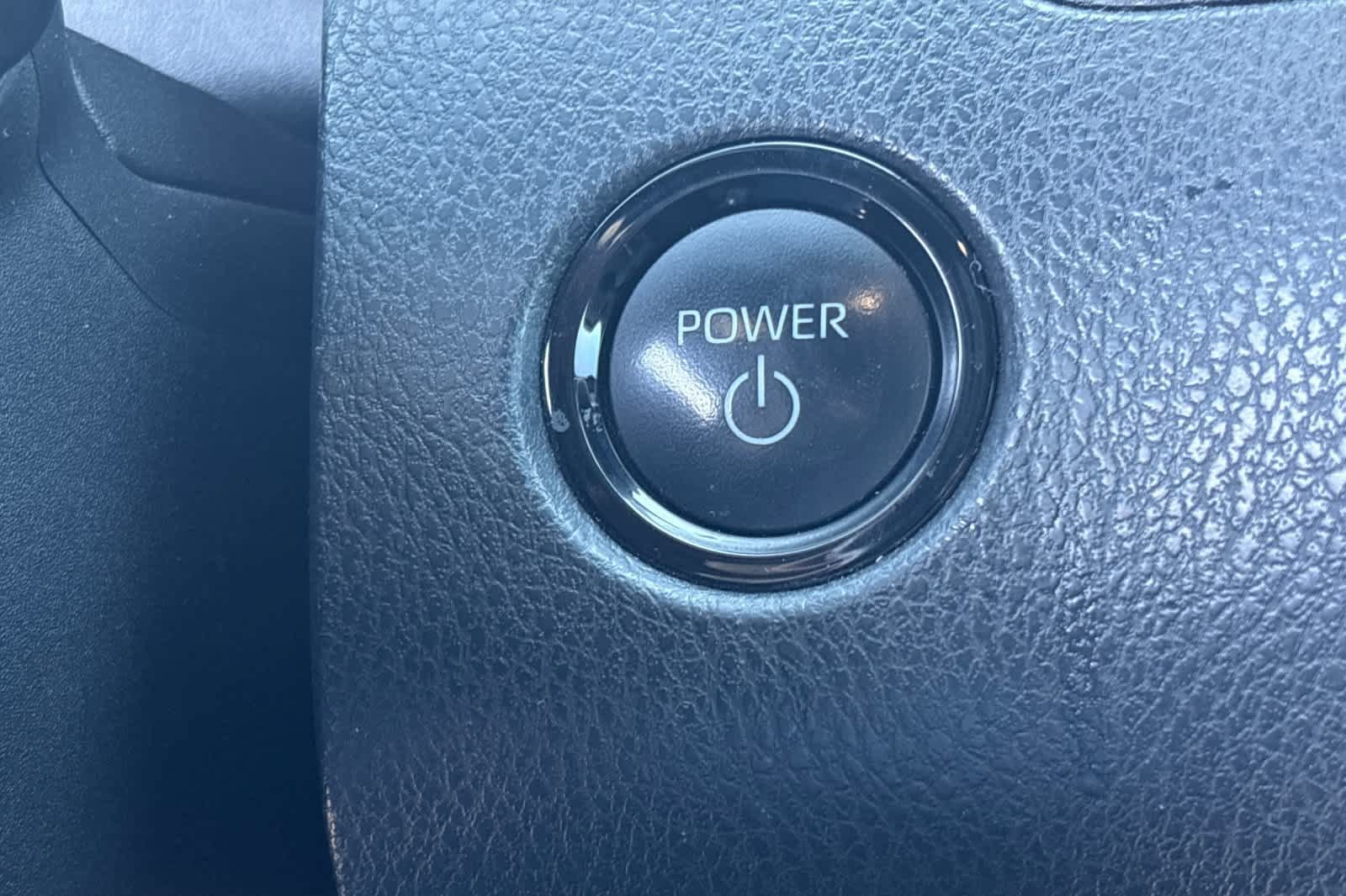 Used 2025 Toyota Camry SE FWD image 22