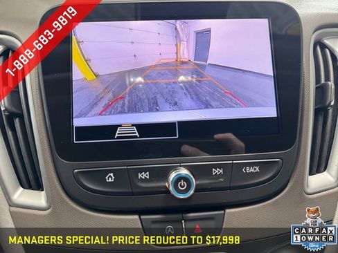 Used 2024 Chevrolet Malibu LT FWD image 16