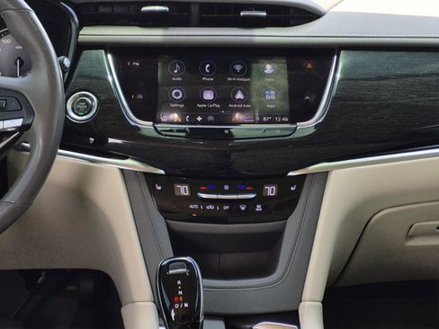 Used 2021 Cadillac XT6 Premium Luxury FWD image 22
