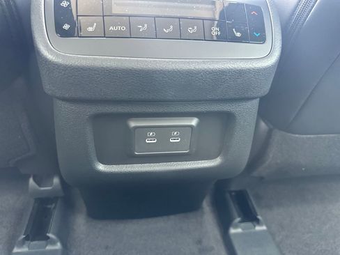 New 2026 Nissan Pathfinder SL w/ SL Premium Package AWD/4WD image 16