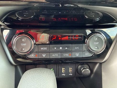 New 2026 Mitsubishi Eclipse Cross SE AWD/4WD image 30