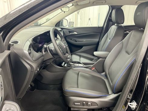 New 2026 Buick Encore GX Sport Touring w/ Comfort Package AWD/4WD image 19
