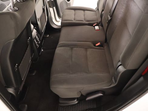 Used 2023 Dodge Durango SXT AWD/4WD image 12