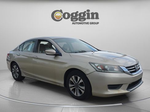 Used 2013 Honda Accord LX image 7