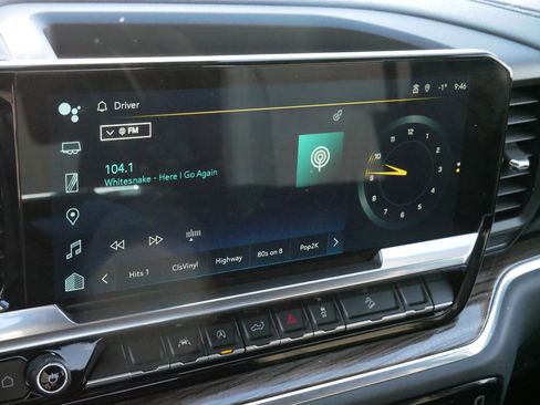 Used 2024 Chevrolet Silverado 1500 LT Trail Boss image 22