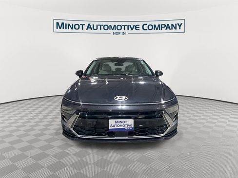 Used 2024 Hyundai Sonata SEL FWD image 3