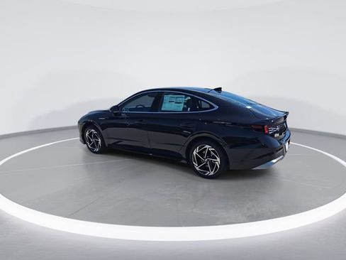 New 2026 Hyundai Sonata SEL FWD image 6