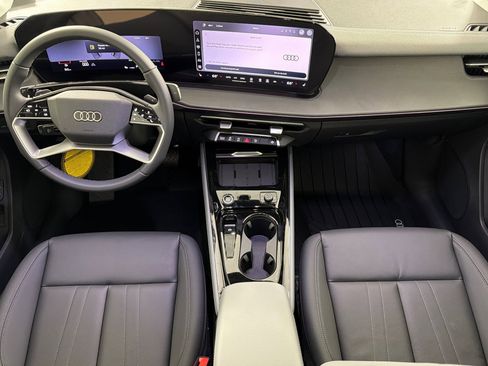 New 2026 Audi Q3 quattro 2.0T AWD/4WD image 12