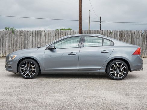 Used 2018 Volvo S60 T5 Dynamic w/ Vision Package image 7