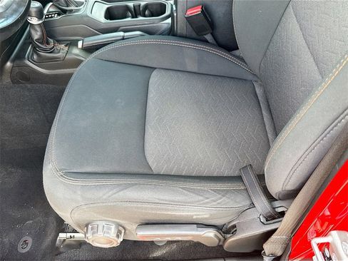 Used 2021 Jeep Gladiator Mojave image 21