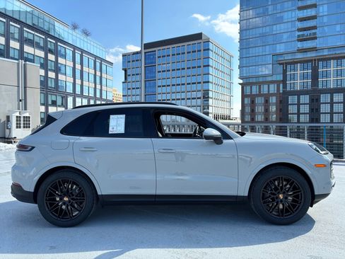 New 2026 Porsche Cayenne AWD/4WD image 8