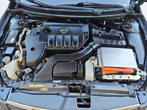 Used 2009 Nissan Altima Hybrid Sedan w/ Convenience Pkg FWD image 30