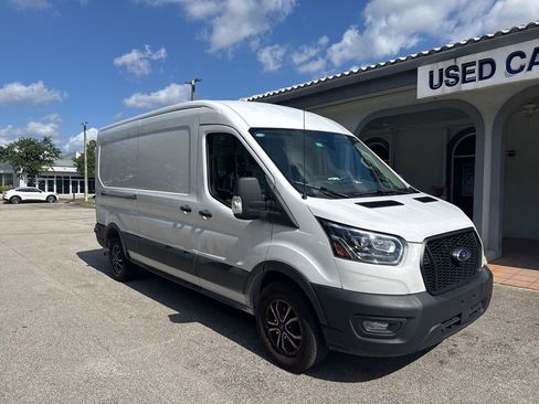 Used 2024 Ford Transit 250 148 Medium Roof RWD image 2