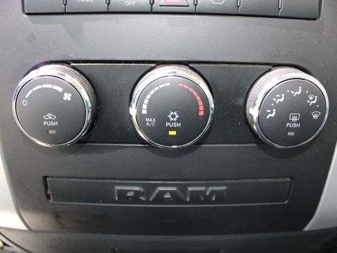 Used 2011 RAM 1500 Classic SLT w/ Popular Equipment Group RWD image 23