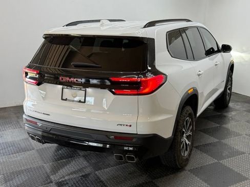 Used 2024 GMC Acadia AT4 w/ Luxury Package AWD/4WD image 11