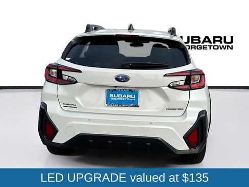 Certified 2025 Subaru Crosstrek 2.5i Limited w/ Crosstrek Mirror Package image 8