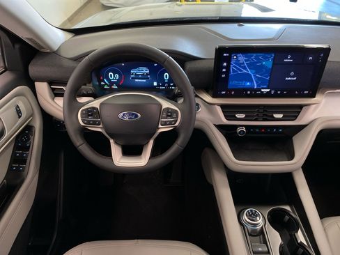 New 2026 Ford Explorer Active w/ Active Comfort Package AWD/4WD image 13