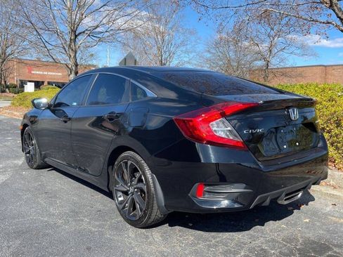 Used 2020 Honda Civic Sport image 5