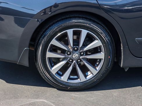 Used 2016 Nissan Altima 2.5 SL image 8