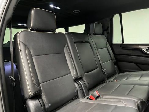 Used 2025 GMC Yukon XL Elevation AWD/4WD image 55