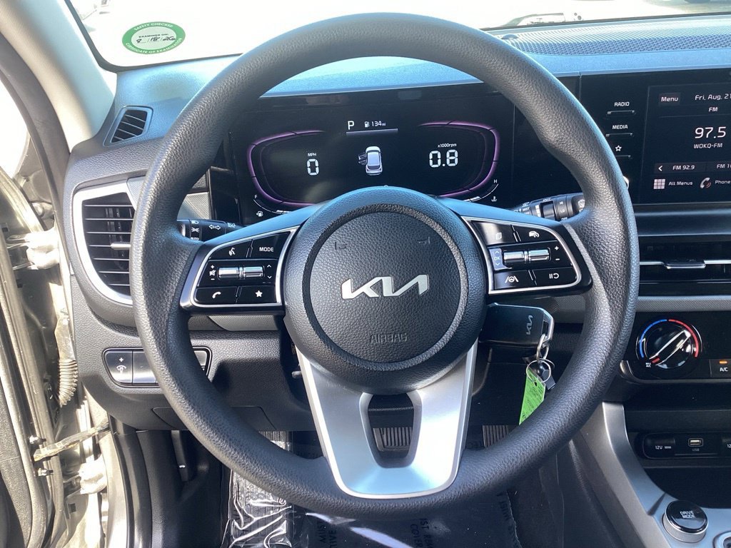 Certified 2024 Kia Seltos LX AWD/4WD image 18