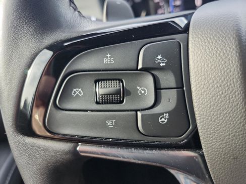 Used 2022 Buick Enclave Premium w/ Surround and Sites Package image 24