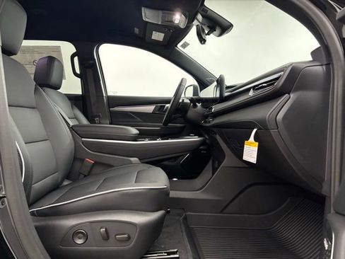 New 2026 Buick Enclave Preferred image 35